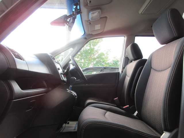 日産 セレナ ２．０ ハイウェイスター Ｖセレクション＋ＳＡＦＥＴＹ Ｓ－ＨＹＢＲＩＤ H28年 (関東) 99