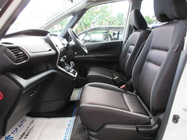 日産 セレナ １．２ Ｅ－ＰＯＷＥＲ ハイウェイスター Ｖ H30年 (関東) 99