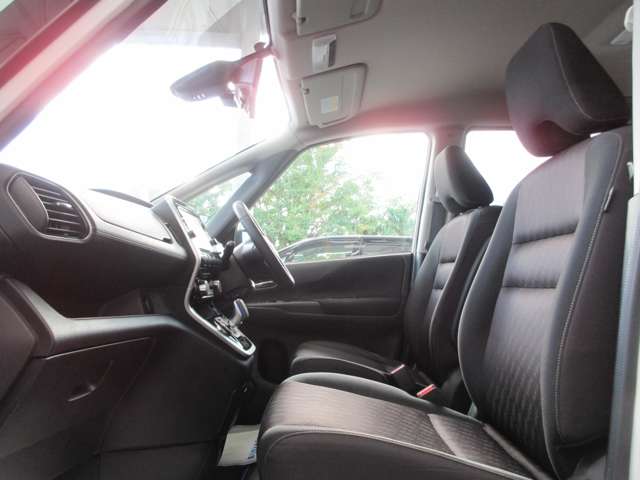 日産 セレナ １．２ Ｅ－ＰＯＷＥＲ ハイウェイスター Ｖ H30年 (関東) 99