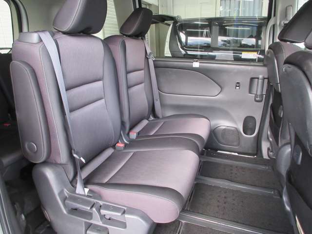 日産 セレナ １．２ Ｅ－ＰＯＷＥＲ ハイウェイスター Ｖ H30年 (関東) 99