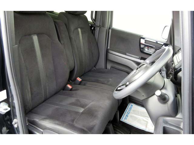 ホンダ Ｎ　ＢＯＸ カスタム ６６０ Ｌ R5年 (関東) 99