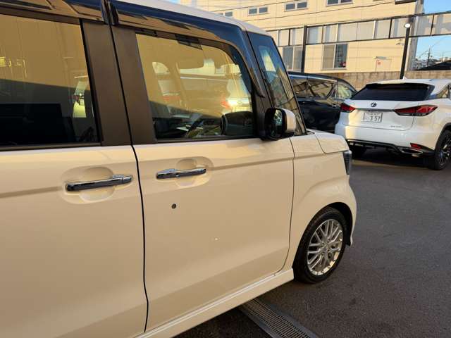 ホンダ Ｎ　ＢＯＸ カスタム ６６０ Ｌ ターボ R3年 (近畿) 99