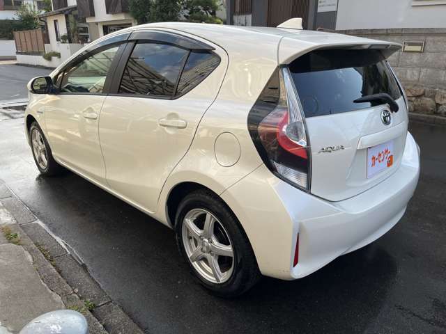 トヨタ アクア １．５ Ｓ R1年 (近畿) 99