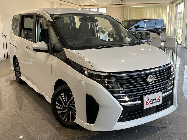 日産 セレナ ２．０ ハイウェイスターＶ R8年 (近畿) 99