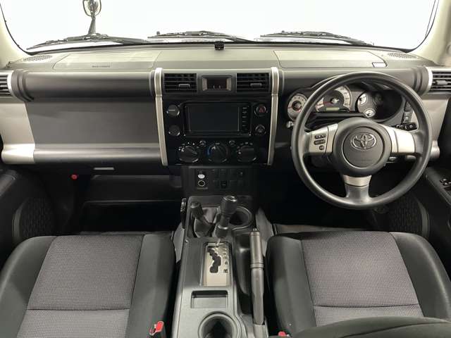 トヨタ ＦＪ　クルーザー ４．０ ４ＷＤ H27年 () 99