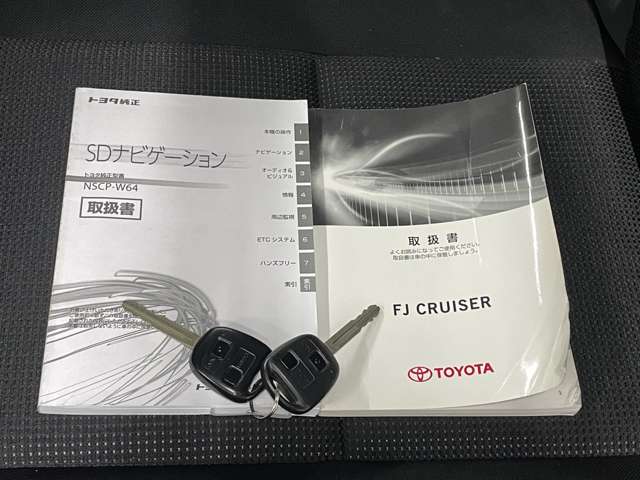 トヨタ ＦＪ　クルーザー ４．０ ４ＷＤ H27年 () 99