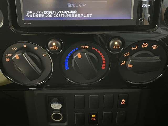 トヨタ ＦＪ　クルーザー ４．０ ４ＷＤ H27年 () 99