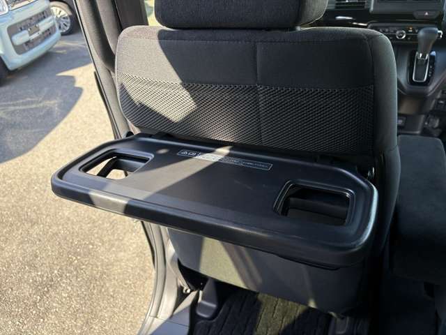 ホンダ Ｎ　ＢＯＸ カスタム ６６０ Ｌ R3年 (近畿) 99