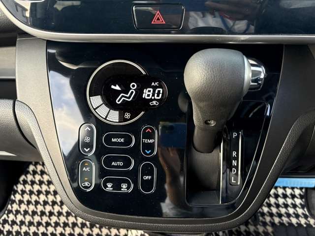 日産 デイズ　ルークス ６６０ ハイウェイスターＸ Ｇパッケージ H26年 (近畿) 99