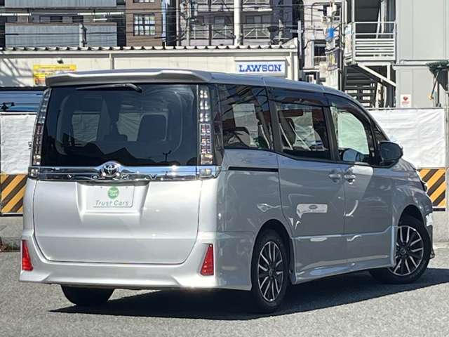 トヨタ ヴォクシー ２．０ ＺＳ ウェルキャブ 助手席リフトアップシート車 H26年 (近畿) 99