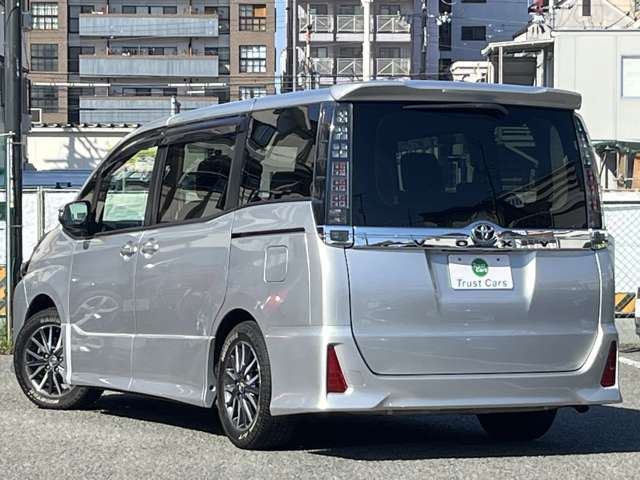 トヨタ ヴォクシー ２．０ ＺＳ ウェルキャブ 助手席リフトアップシート車 H26年 (近畿) 99