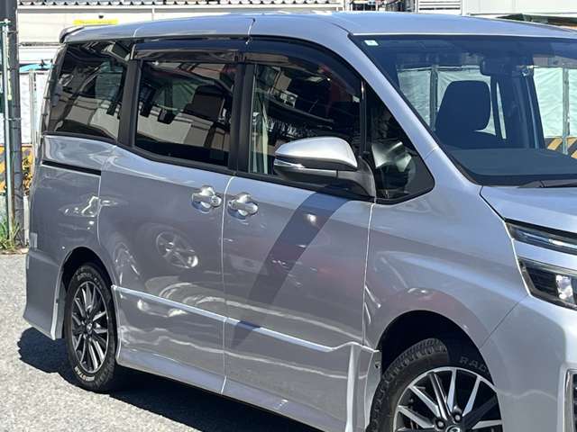 トヨタ ヴォクシー ２．０ ＺＳ ウェルキャブ 助手席リフトアップシート車 H26年 (近畿) 99