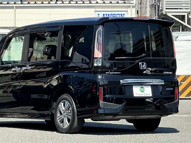 ホンダ ステップワゴン　ハイブリッド ２．０ スパーダ ハイブリッド Ｇ ＥＸ ホンダセンシング H29年 (近畿) 99