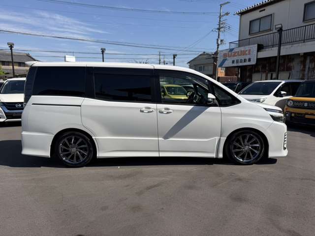トヨタ ヴォクシー ２．０ ＺＳ H26年 (近畿) 99