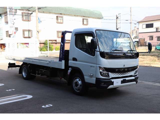 三菱フソウ キャンター 積載車 R8年 (近畿) 99