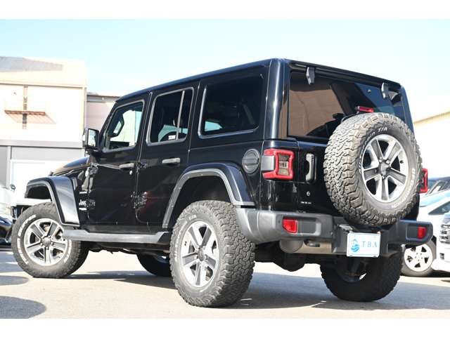 ジープ ラングラー　アンリミテッド アンリミテッド サハラ ３．６Ｌ ４ＷＤ R2年 (近畿) 99