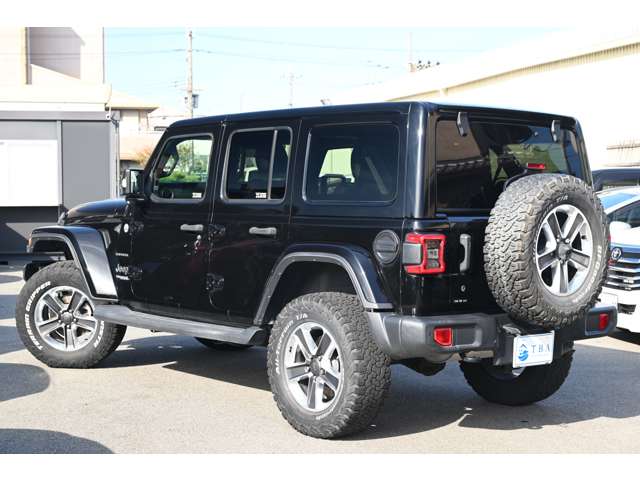 ジープ ラングラー　アンリミテッド アンリミテッド サハラ ３．６Ｌ ４ＷＤ R2年 (近畿) 99