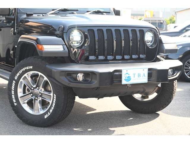ジープ ラングラー　アンリミテッド アンリミテッド サハラ ３．６Ｌ ４ＷＤ R2年 (近畿) 99
