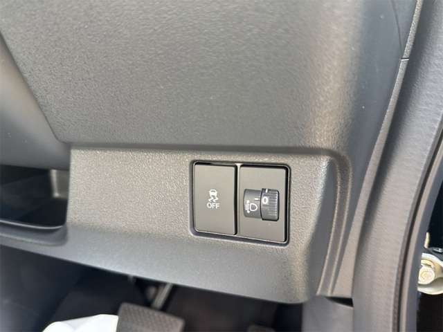 ホンダ Ｎ　ＢＯＸ カスタム ６６０ R8年 (近畿) 99