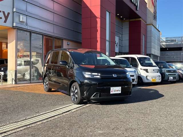 ホンダ フリード　ハイブリッド １．５ Ｅ：ＨＥＶ エアー ＥＸ R8年 (近畿) 99