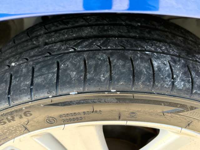 ホンダ フィット １．３ １３Ｇ Ｆパッケージ H25年 (四国) 99