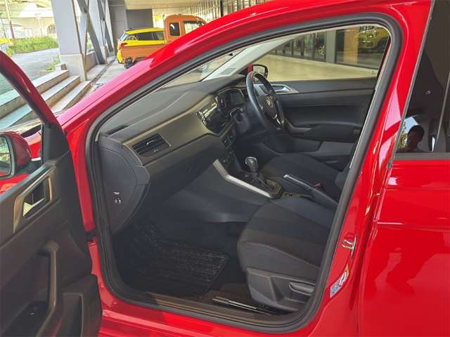 フォルクスワーゲン ポロ ＴＳＩ　ハイライン R3年 (近畿) 99
