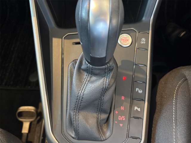 フォルクスワーゲン ポロ ＴＳＩ　ハイライン R3年 (近畿) 99