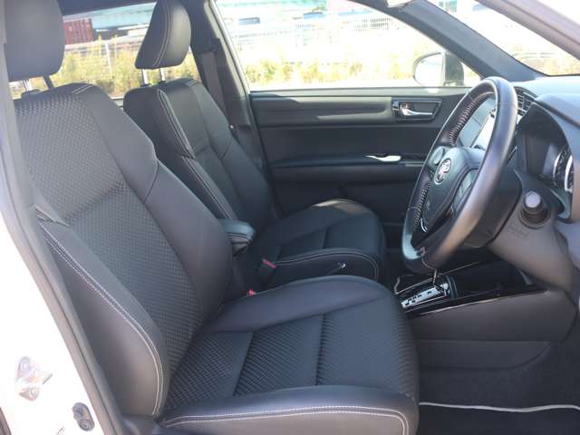 トヨタ カローラフィールダー １．８ Ｓ Ｗ×Ｂ H28年 (近畿) 99