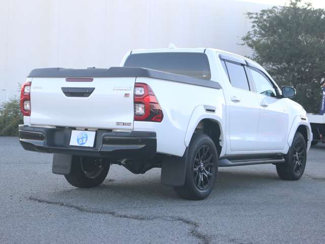 トヨタ ハイラックス ２．４ Ｚ ＧＲスポーツ ディーゼルターボ ４ＷＤ R6年 (近畿) 99