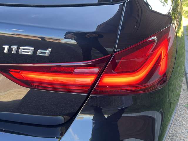 ＢＭＷ １シリーズ １１８Ｄ Ｍスポーツ エディション ジョイ プラス ディーゼルターボ R3年 (近畿) 99