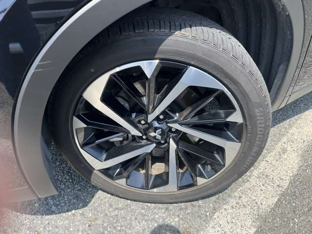三菱 アウトランダーＰＨＥＶ ＰＨＥＶ ２．４ Ｇ ４ＷＤ R5年 (近畿) 99