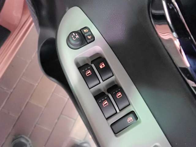 トヨタ パッソ １．０ モーダ Ｇパッケージ R1年 () 99