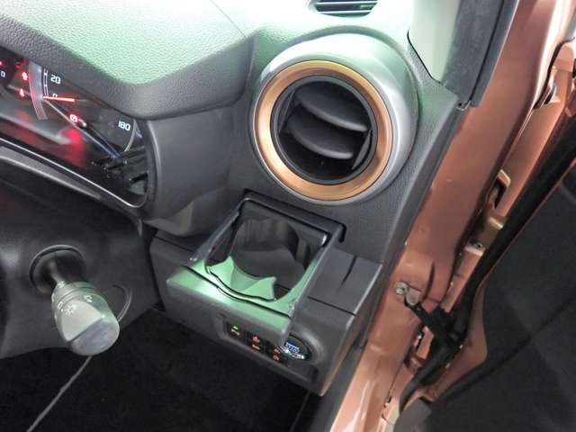 トヨタ パッソ １．０ モーダ Ｇパッケージ R1年 () 99