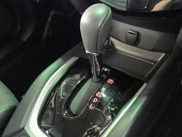 日産 エクストレイル ２．０ ２０Ｘ エマージェンシーブレーキパッケージ ３列車 ４ＷＤ H29年 (近畿) 99