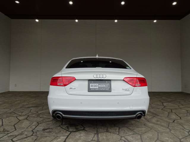 アウディ Ａ５　スポーツバック ２．０ ＴＦＳＩ クワトロ Ｓラインパッケージ ４ＷＤ H24年 (関東) 99