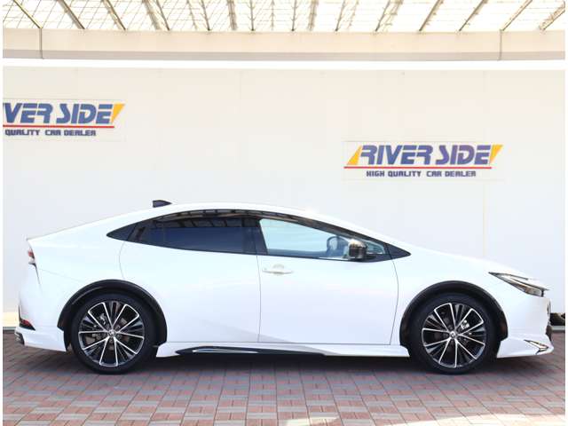 トヨタ プリウス ２．０ Ｚ R7年 () 99
