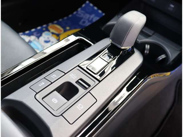 トヨタ プリウス ２．０ Ｚ R7年 () 99