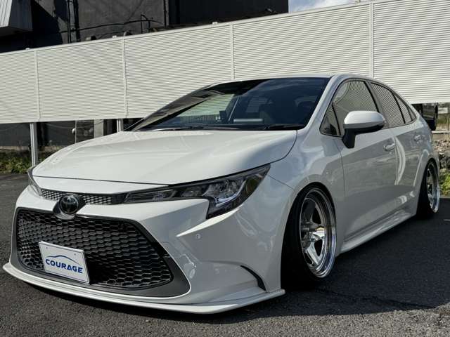 トヨタ カローラ １．８ Ｓ R1年 (関東) 99