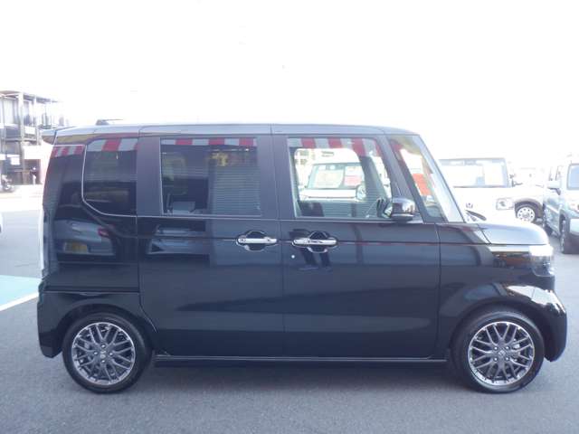 ホンダ Ｎ　ＢＯＸ カスタム ６６０ ターボ R8年 (東海) 99