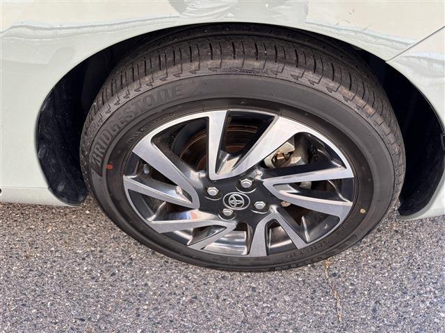 トヨタ アクア １．５ Ｚ R5年 (東海) 99