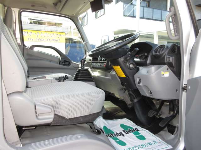 日野自動車 デュトロ パネルウイング ワイド超ロング ３．７５Ｔ積載 R1年 (東海) 99