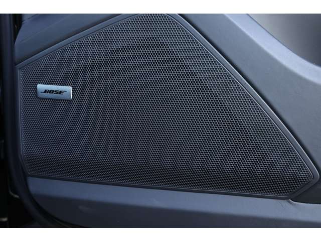 ポルシェ カイエンクーペ ＧＴＳ ティプトロニックＳ ４ＷＤ R6年 () 99