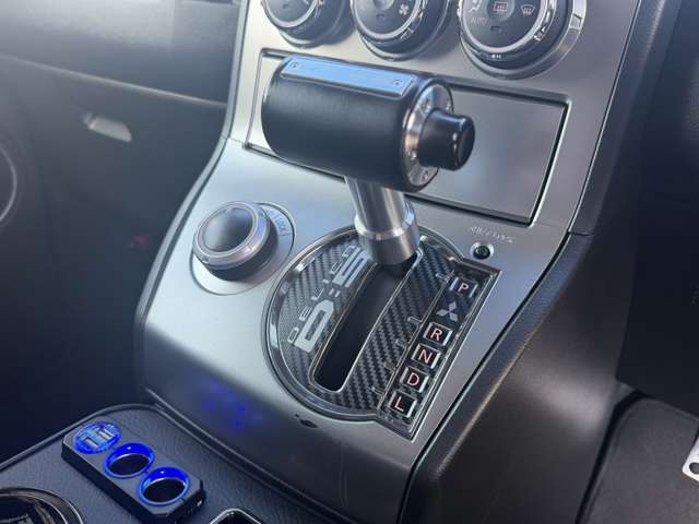 三菱 デリカ　Ｄ：５ ２．２ Ｄ プレミアム ディーゼルターボ ４ＷＤ H25年 () 99