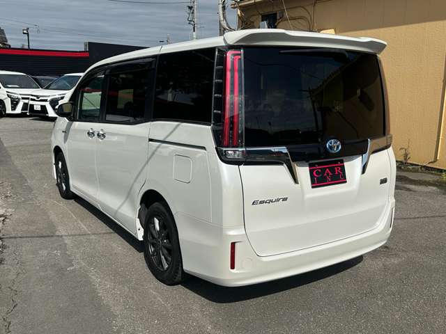 トヨタ エスクァイア　ハイブリッド １．８ ハイブリッド ＧＩ H29年 (関東) 99