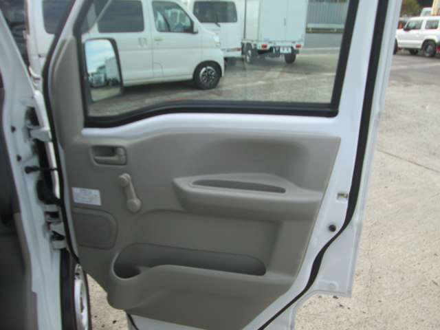 日産 ＮＶ１００クリッパー ６６０ ＤＸ セーフティパッケージ ハイルーフ ５ＡＧＳ車 R3年 (関東) 99