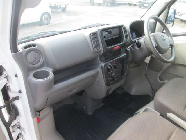 日産 ＮＶ１００クリッパー ６６０ ＤＸ セーフティパッケージ ハイルーフ ５ＡＧＳ車 R3年 (関東) 99