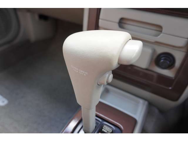 日産 ラシーン １．８ ＦＴ タイプＩＩ ４ＷＤ H9年 (関東) 99