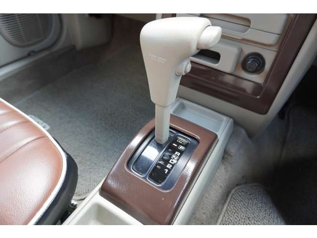 日産 ラシーン １．８ ＦＴ タイプＩＩ ４ＷＤ H9年 (関東) 99