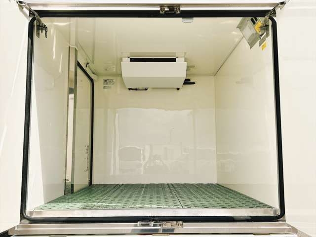 スズキ キャリイバン 低温冷蔵冷凍車 －３０℃設定 R5年 (関東) 99
