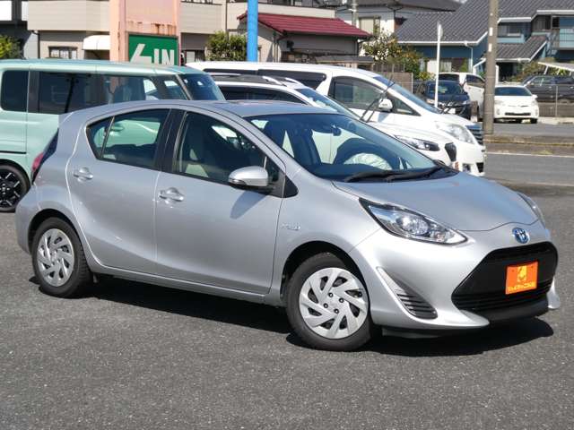 トヨタ アクア １．５ Ｌ H29年 (関東) 99